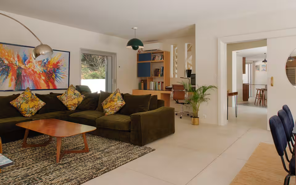 5* Villa & Padel with Private Pool - Image 3